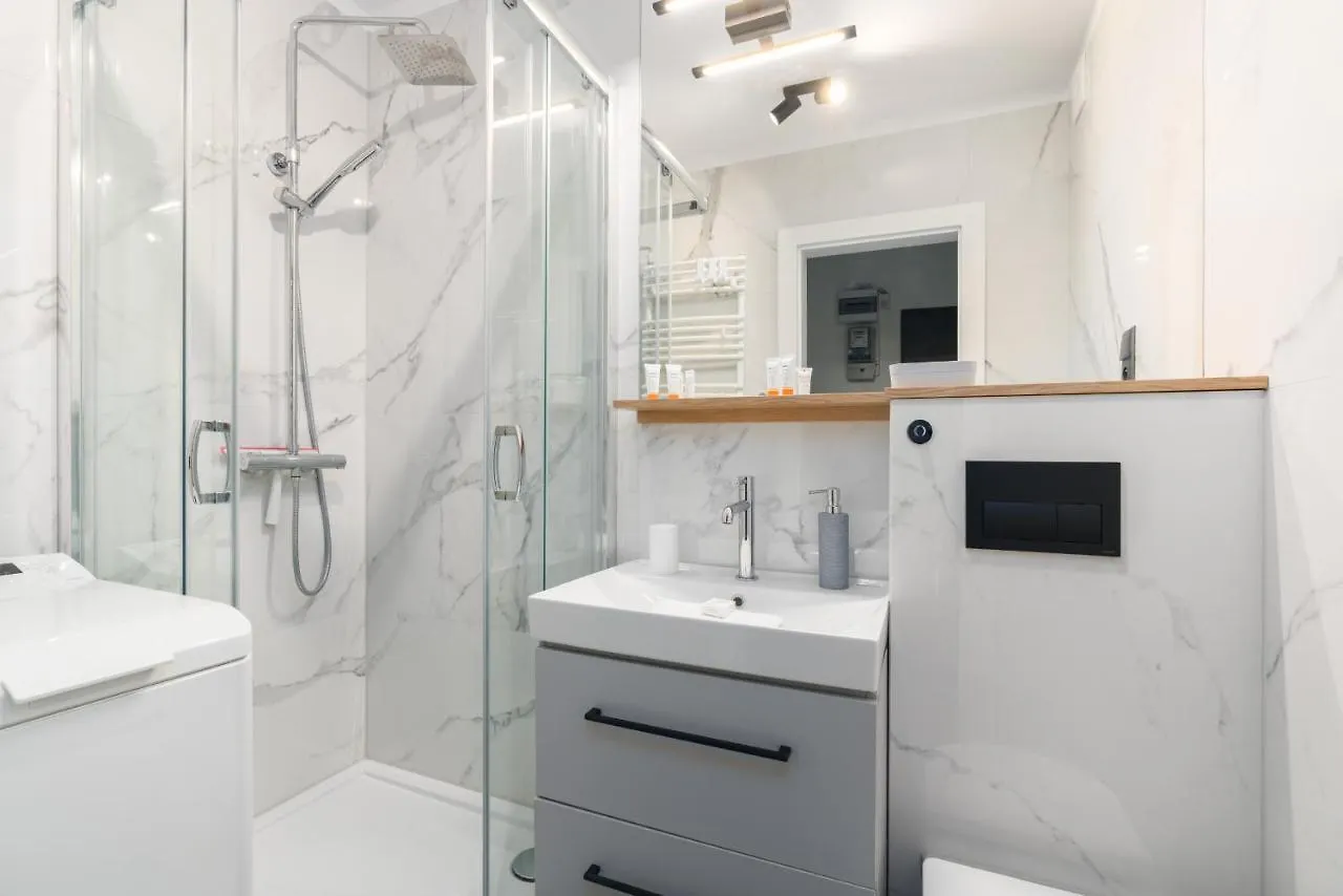 Grunwald Jesienna Apartment Comfort By Noclegi Renters Poznan